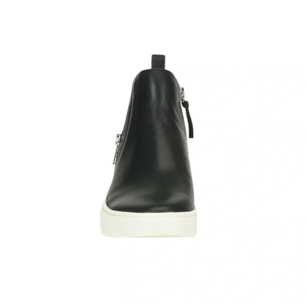 ❗️SOLD❗️NWT SOFFT BRITTON SLIP WATERPROOF LEATHER ZIP UP_7